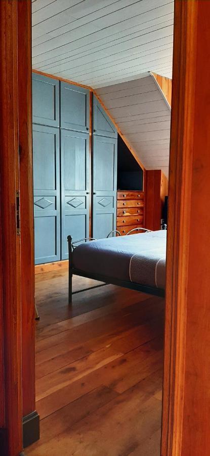 Au Pied Du Pont Bed and Breakfast Châteauneuf-du-Faou Esterno foto